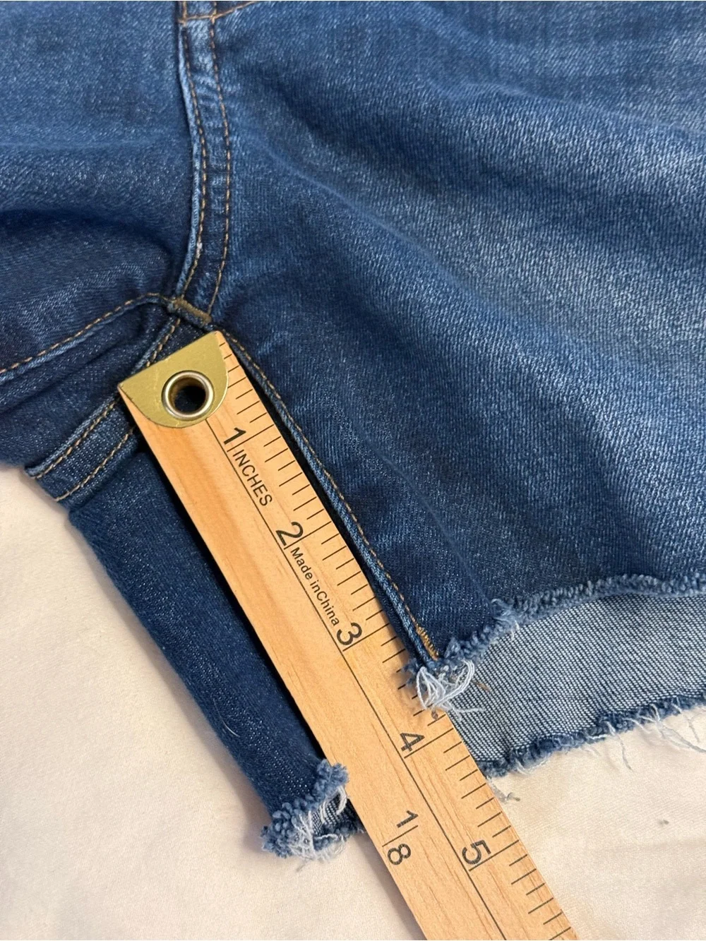 MADEWELL High Rise Raw Hem denim shorts blue women’s 25 coastal festival western